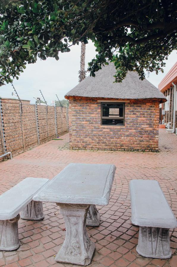 Towers Lodge Boksburg Exterior photo