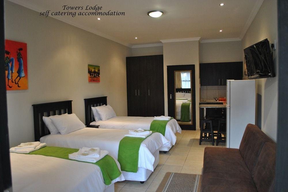 Towers Lodge Boksburg Exterior photo