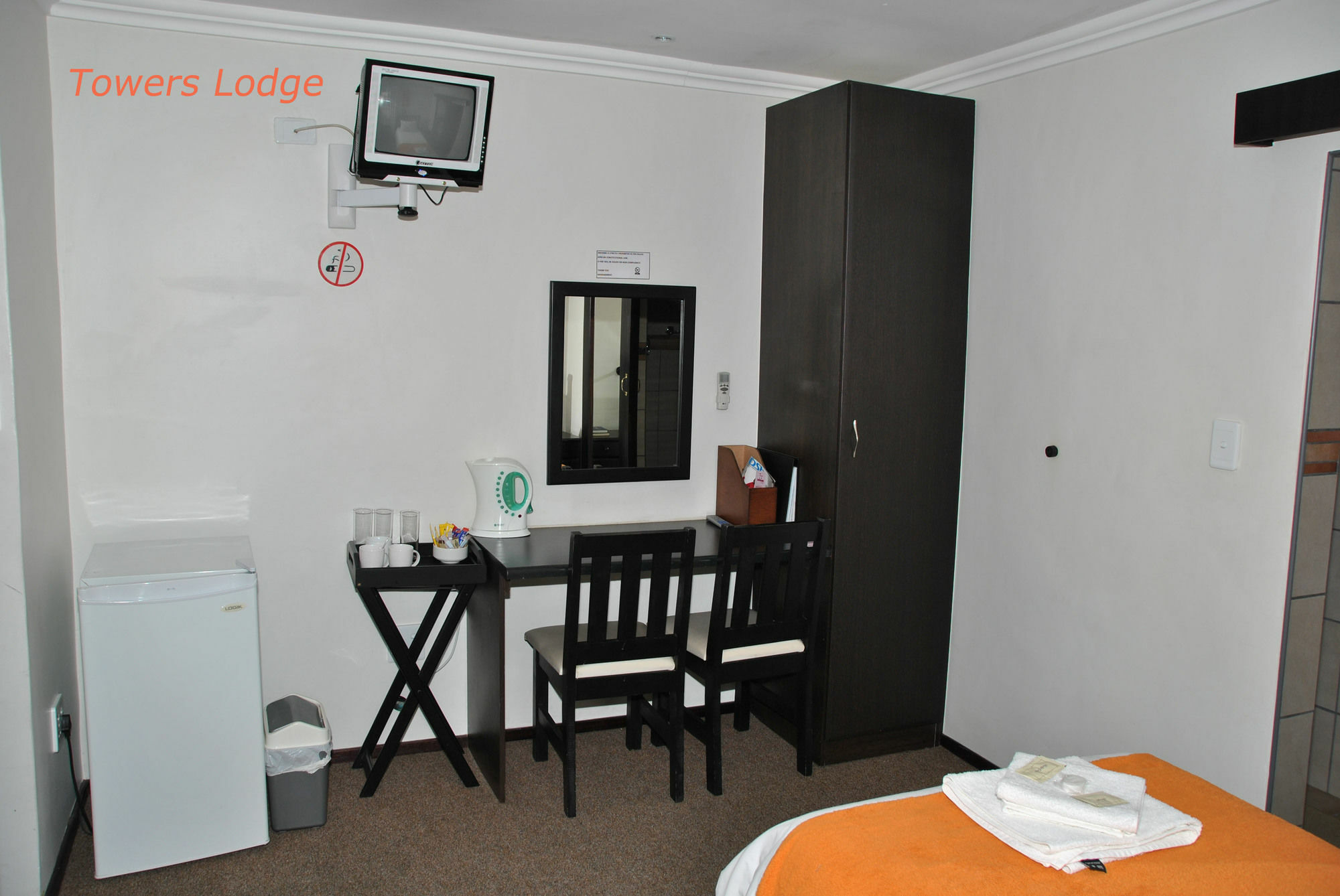 Towers Lodge Boksburg Exterior photo